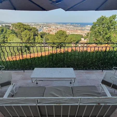 With Sea/city Views, Near Downtown Daire *