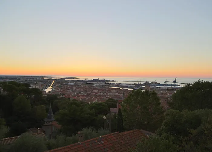 公寓 With Sea/city Views, Near Downtown *