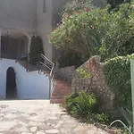With Sea/city Views, Near Downtown