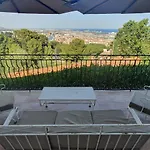 With Sea/city Views, Near Downtown Διαμέρισμα *